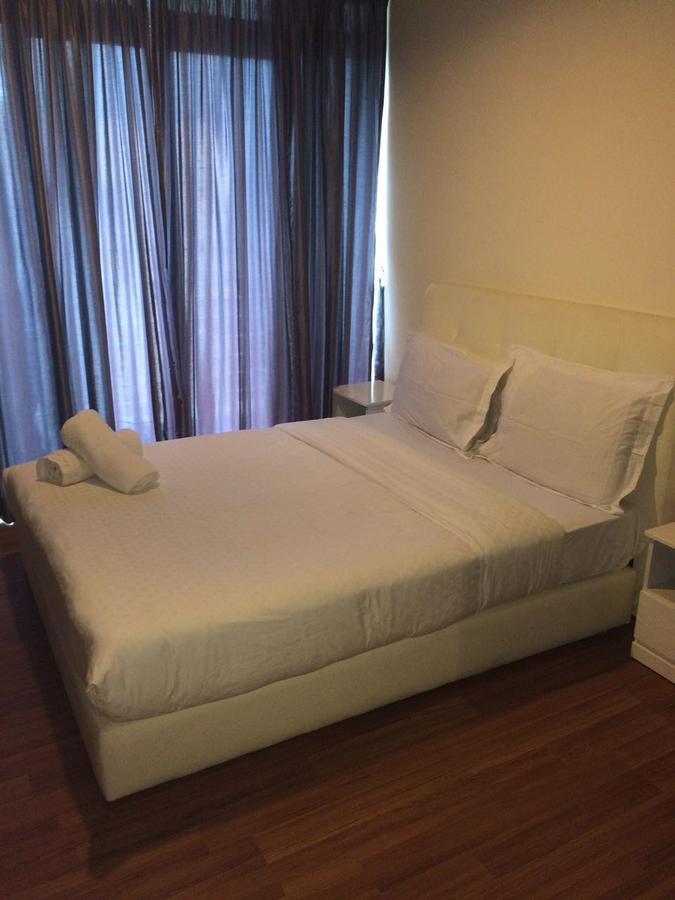 Kl Service Suite At Taragon Kuala Lumpur Eksteriør billede