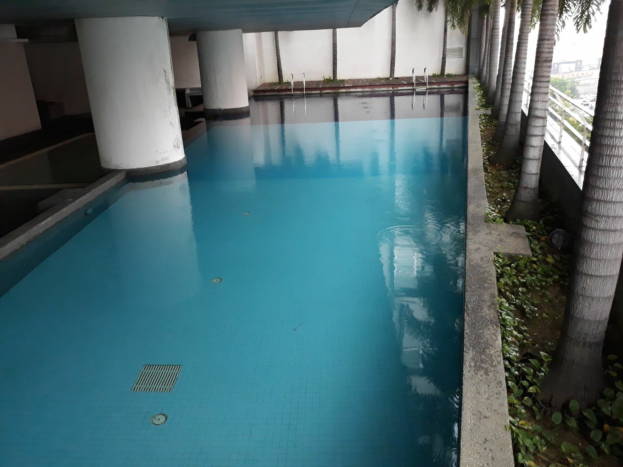Kl Service Suite At Taragon Kuala Lumpur Eksteriør billede